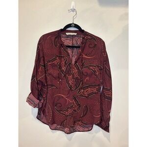 Abercrombie & Fitch Women's Paisley top - Size Medium